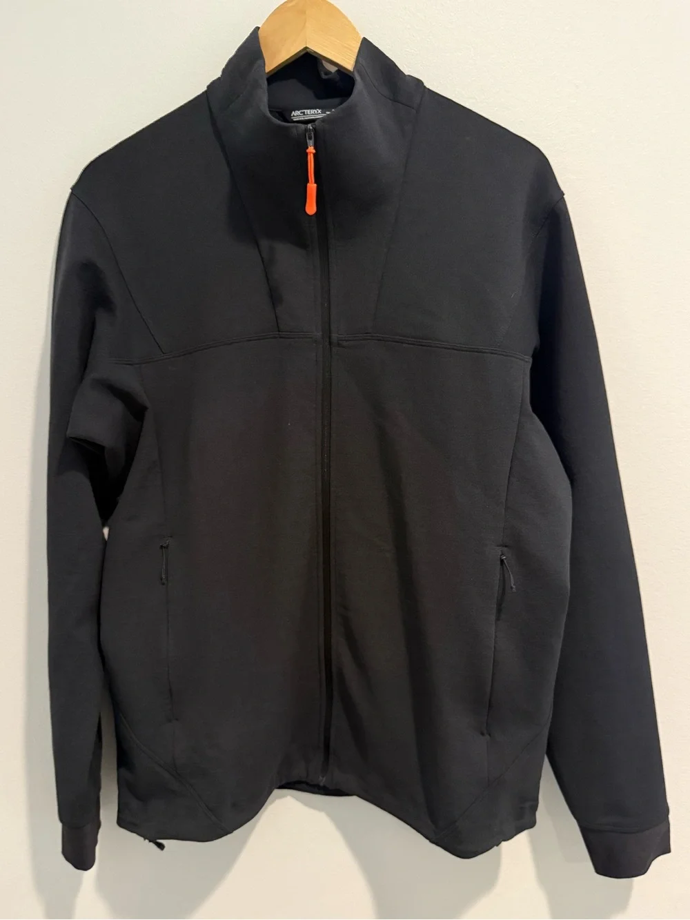 Arc'teryx Rethel Jacket Black Full Zip Performance Jacket Men's Medium Hiking